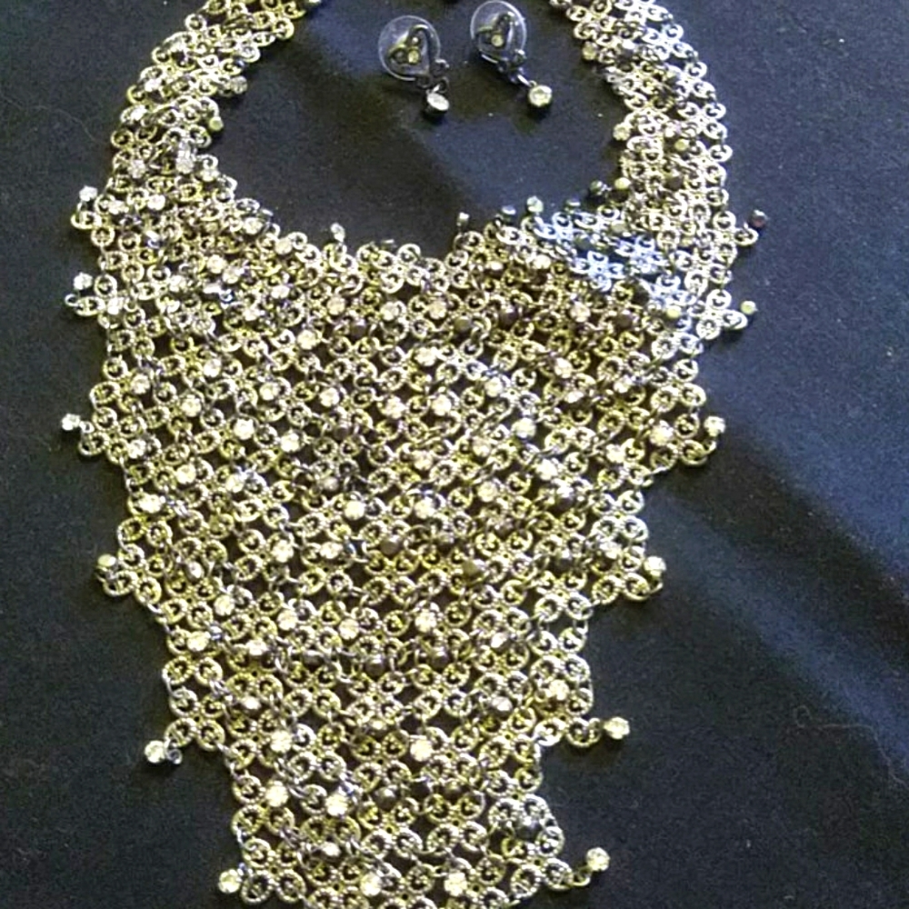 Women's Jewelry